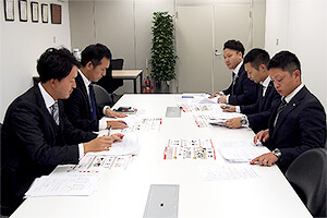巧妙化する犯罪の手口に対する防犯に取り組むため、日々知識の向上を努めております。