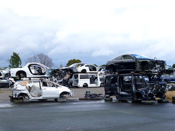 【茨城県・阿見町】盗難車の解体ヤード