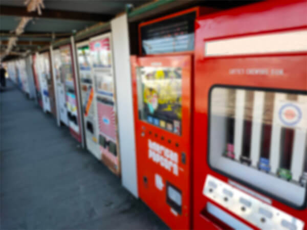 【神奈川県】レトロ自販機が破壊される迷惑行為が発生