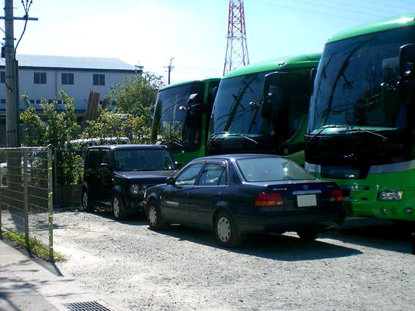 株式会社日本防犯設備 【運送会社】駐車場外周警備システム